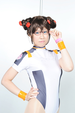 孤影梦泪五岳皮肤五排开黑，韩信皮肤少了四个关键字，梦泪：我买了假货？‘hth体育